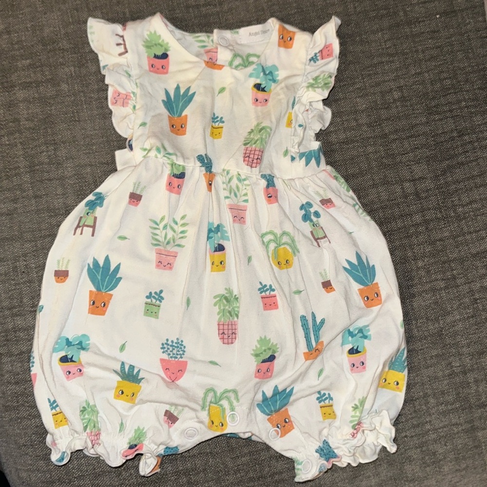 Angel Dear Bamboo bubble romper with cactus print 3-6 months